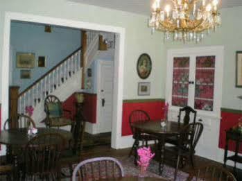 Oak Manor Inn Hartsville Luaran gambar